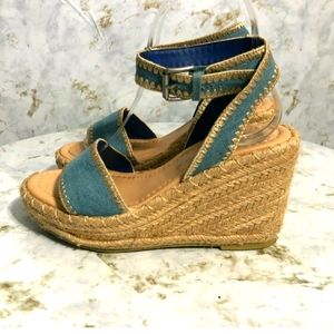 MATISSE DENIM STYLE ESPADRILLES WEDGES SANDALS. SIZE 9 1/2. USED.